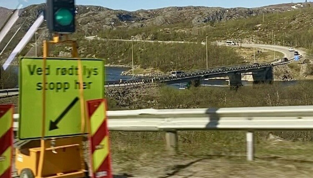 Verspricht keine Fortschritte beim Bau einer neuen Brücke zwischen ...