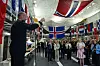 Mottakelse om bord på KV Hopen til kai i Reykjavík.