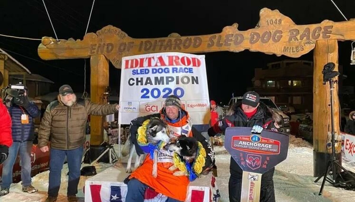Kjell Inge Røkke gir over 300 000 dollar til Iditarod 2026