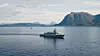 Regjeringen foreslår å øke Forsvarets driftsrammer slik at det kan videreføre operativ virksomhet og de siste års trenings- og øvingsnivå. Her seiler fregatten KNM Thor Heyderdal sammen med støttefartøyet KNM Sleipner under treningsaktivitet i Nordland tidligere denne måneden. (Foto: Ørjan Andreassen/Forsvaret)