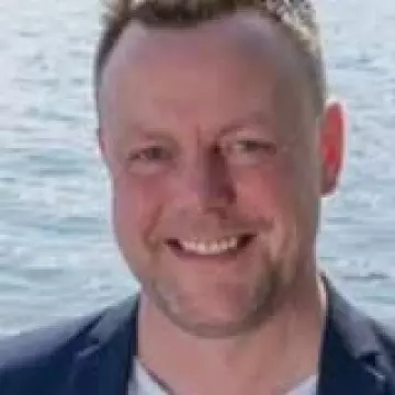 Håkon Rønning Vahl, Styremedlem Åpne Høyre